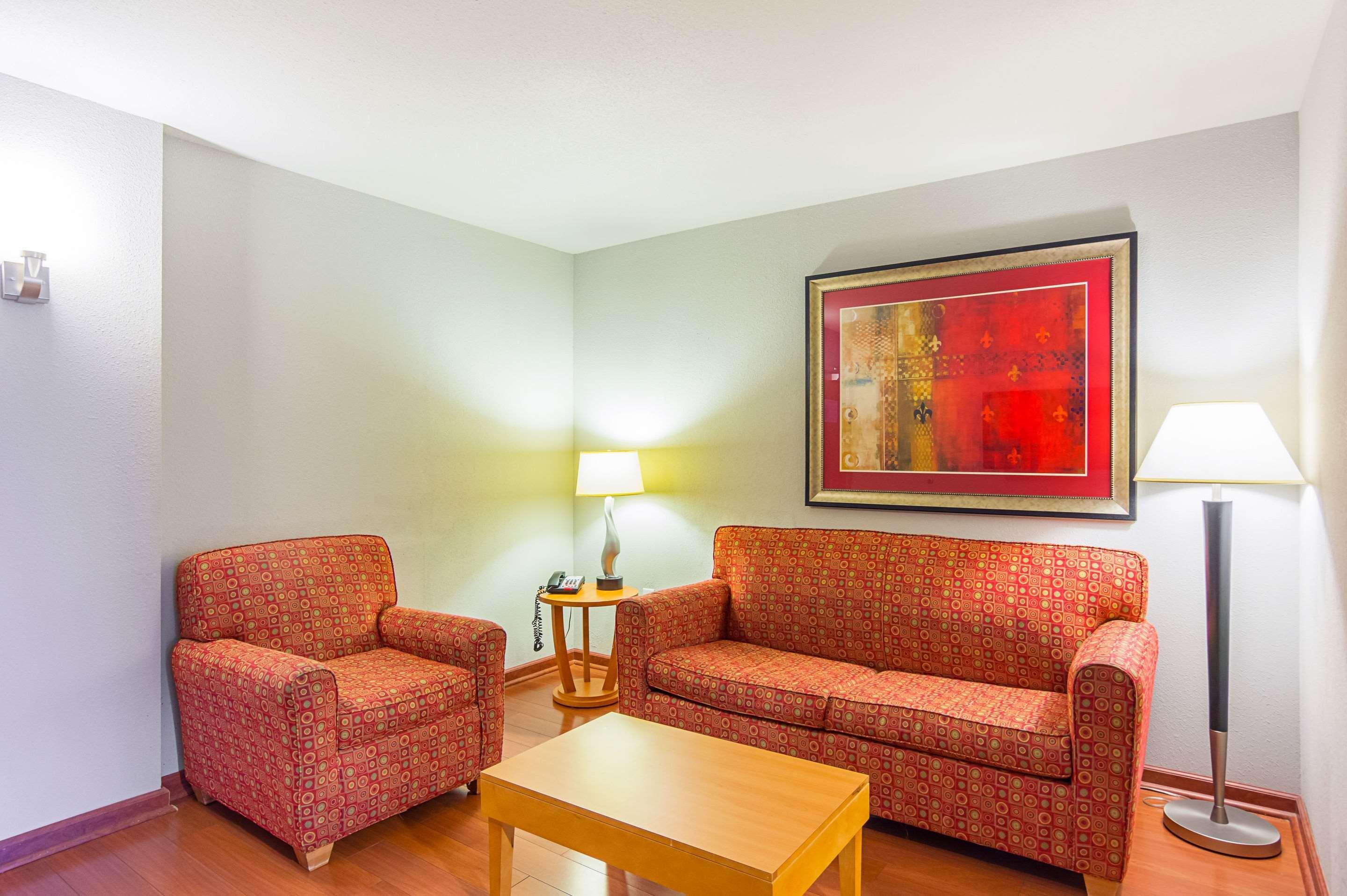 Comfort Suites At Virginia Center Commons Glen Allen Exterior foto