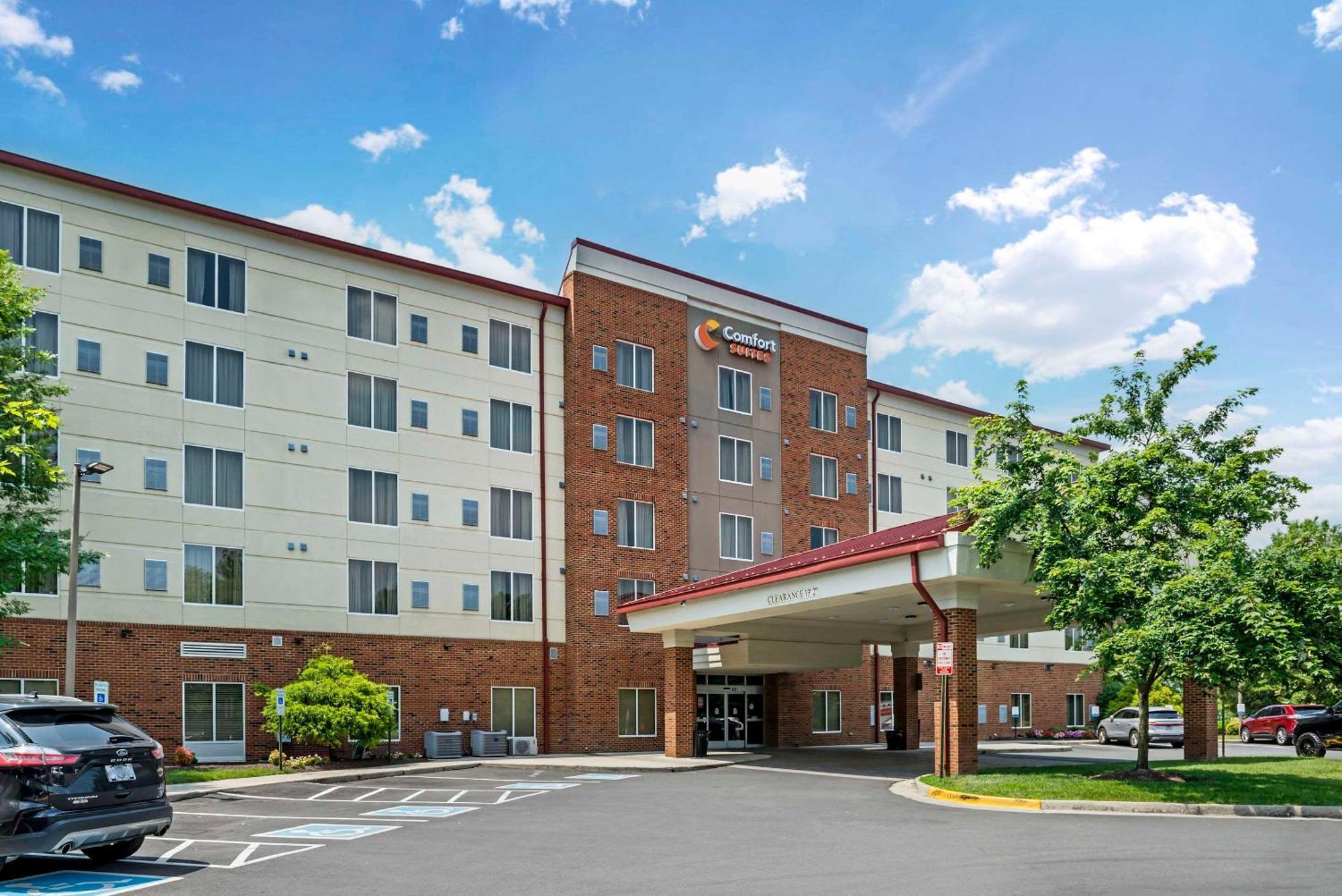 Comfort Suites At Virginia Center Commons Glen Allen Exterior foto